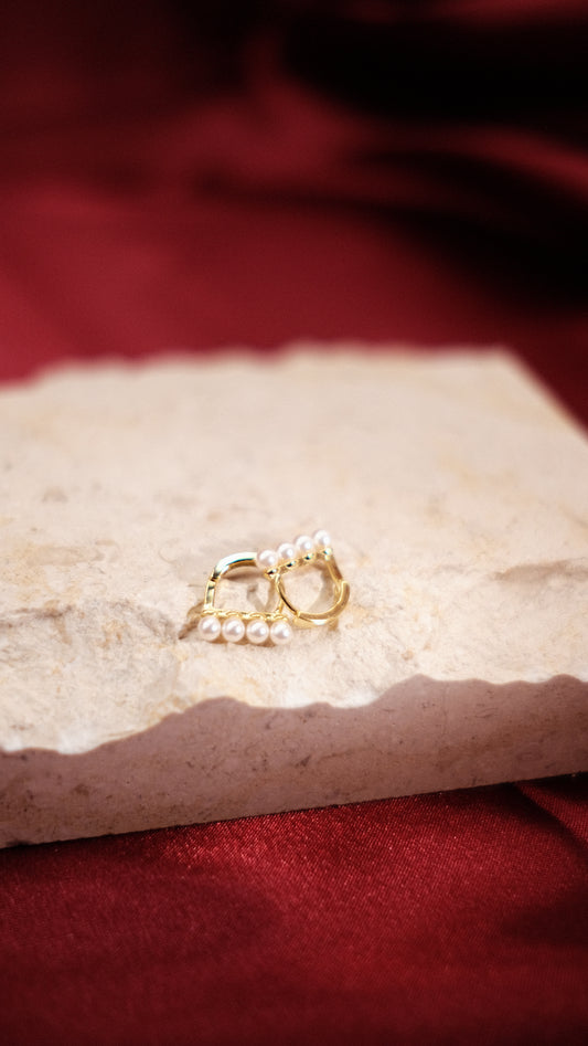 Dew Drop Studs (Gold)