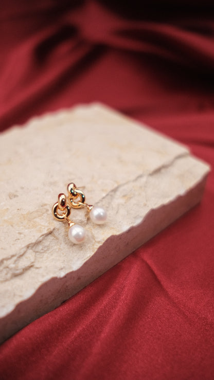 Aurelia Knot Earrings